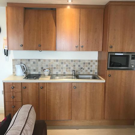 Porthole Suites St Aubin Exteriör bild